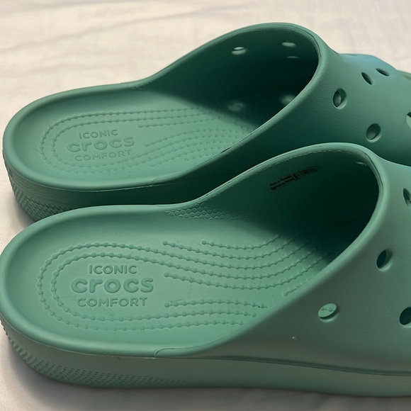 CROCS Women’s Classic Slides | Platform Sandals Size 9 Jade Stone - Picture 3 of 4
